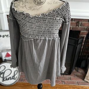 Michael Kors - XL babydoll off shoulder top - black, tan, white print